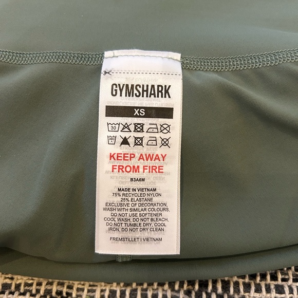 ❌SOLD❌Gymshark Elevate Leggings - Picture 2 of 3